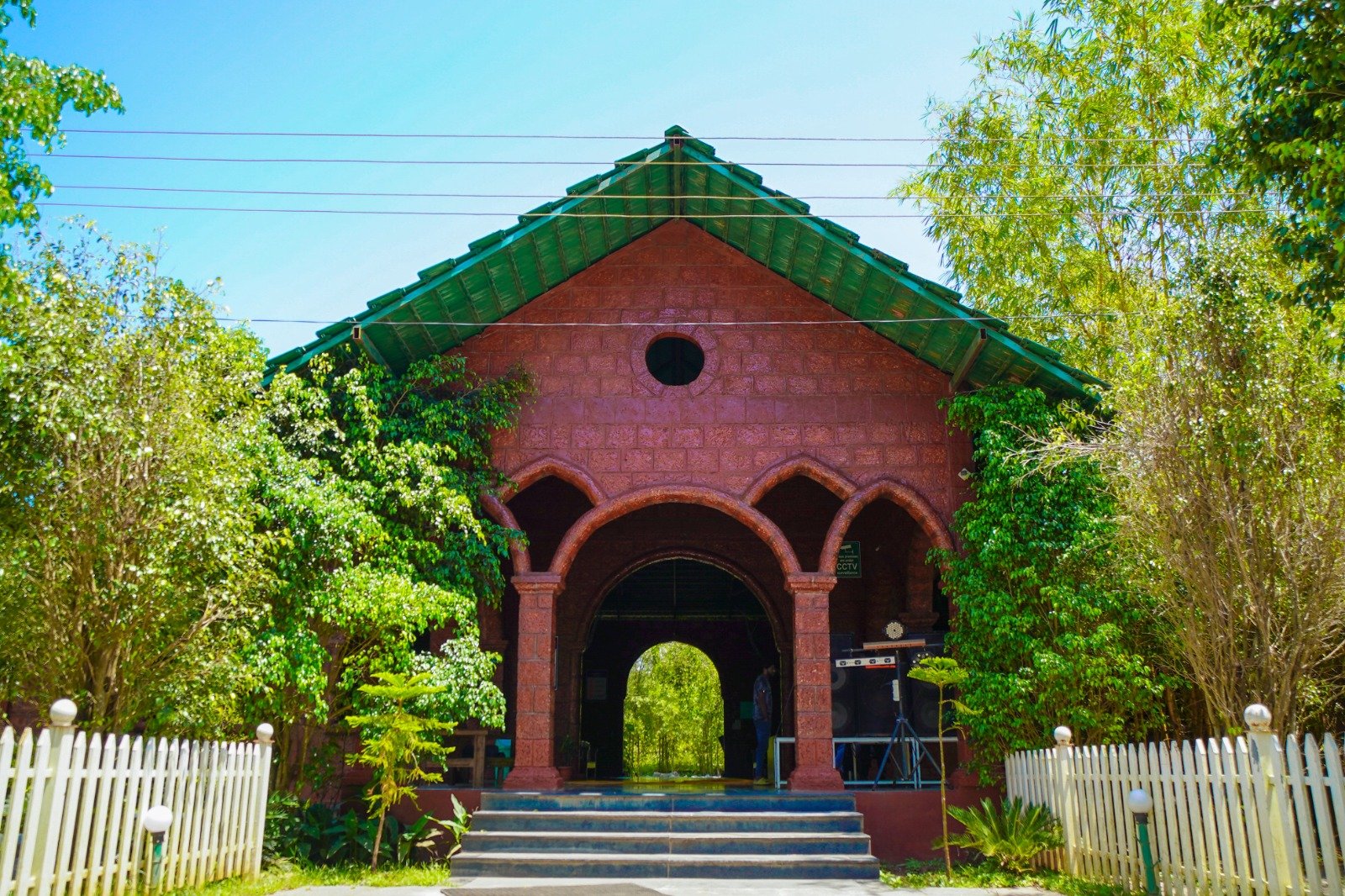 29b7b4d8-64d0-45c9-8ea7-e25c7a73edc7