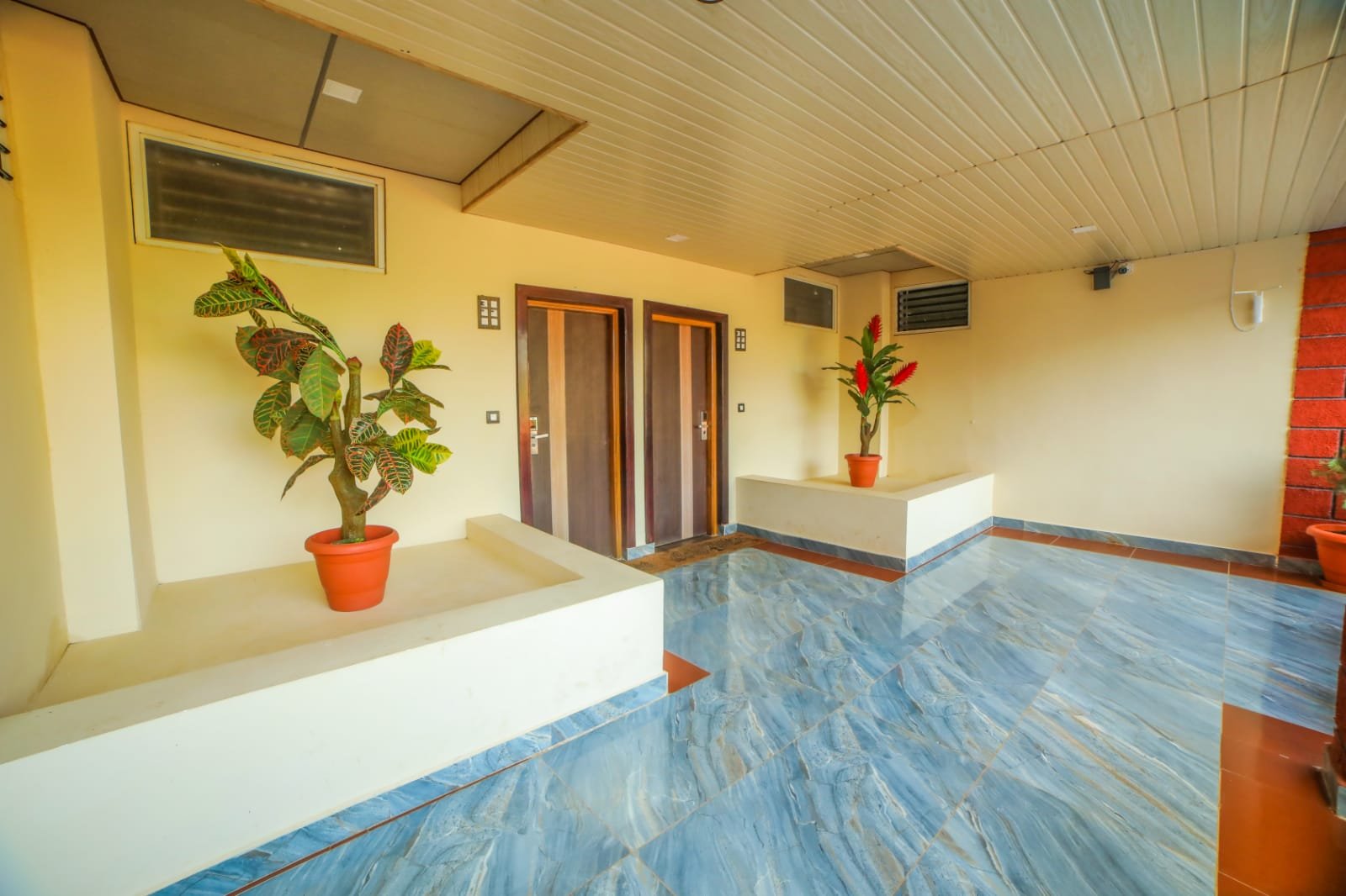 8ef974f1-82e3-4fbf-a1bd-8a031ebd62a2