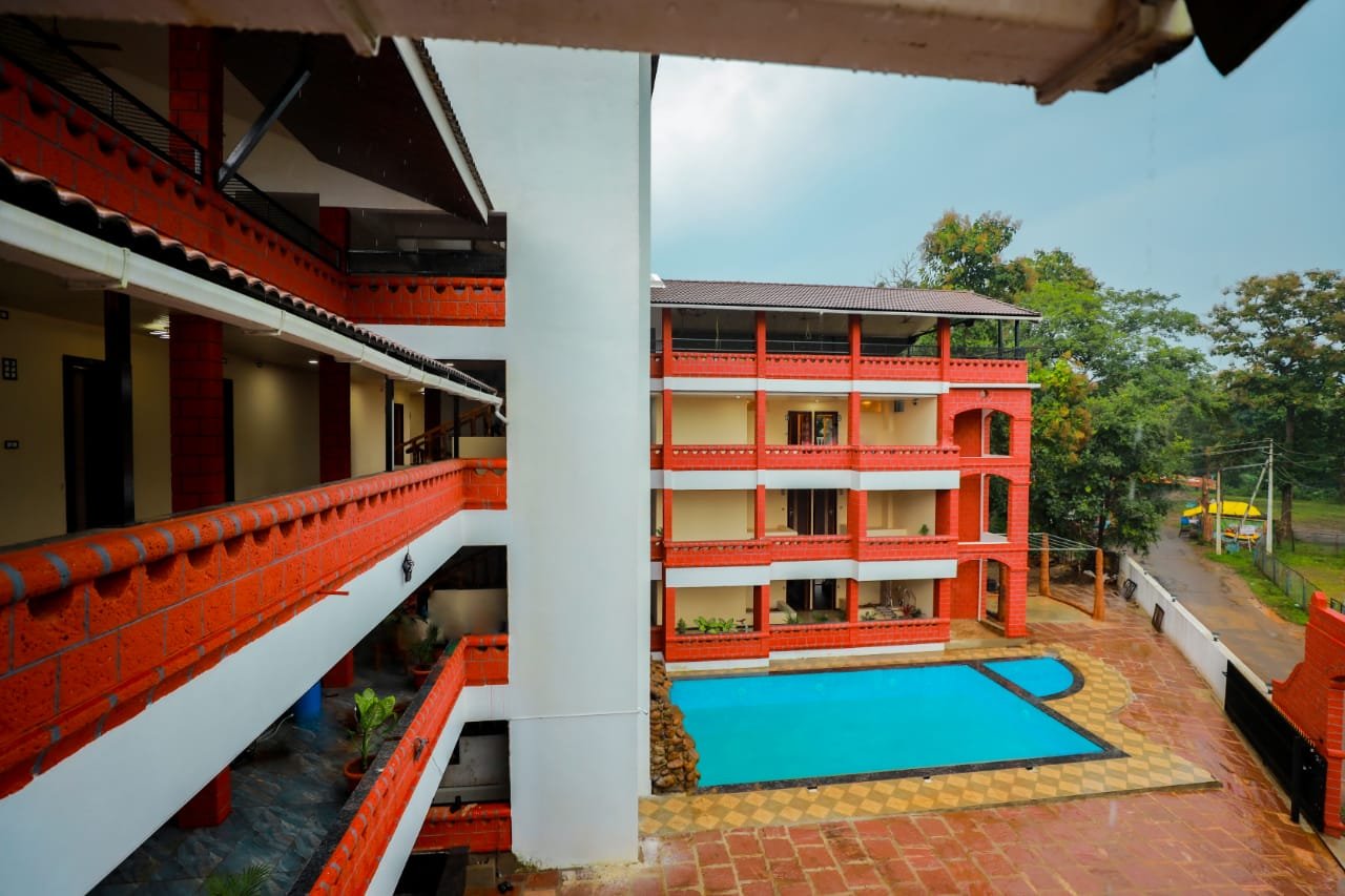 c704eb3a-6684-4d92-9c2e-2df32e4bbbc1