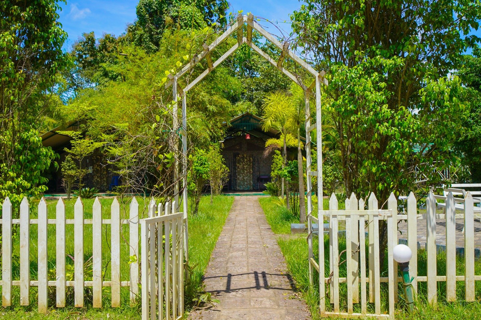 c8657751-1b13-467e-af9a-9fd60ce5ab35